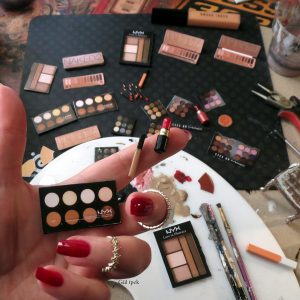 Miniature Makeup Products By Gül ipek 2016