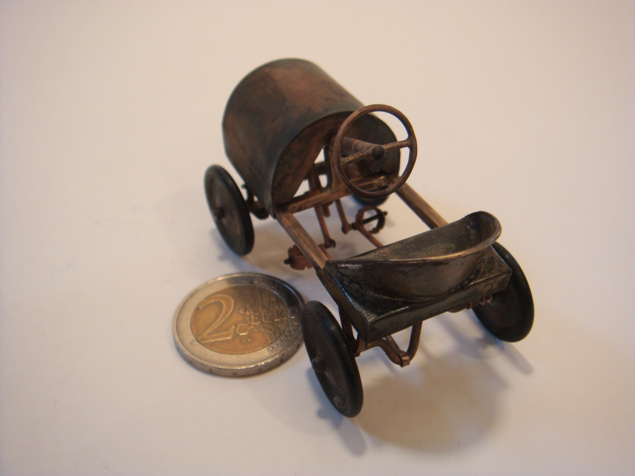 Child's pedal 'tin racer'